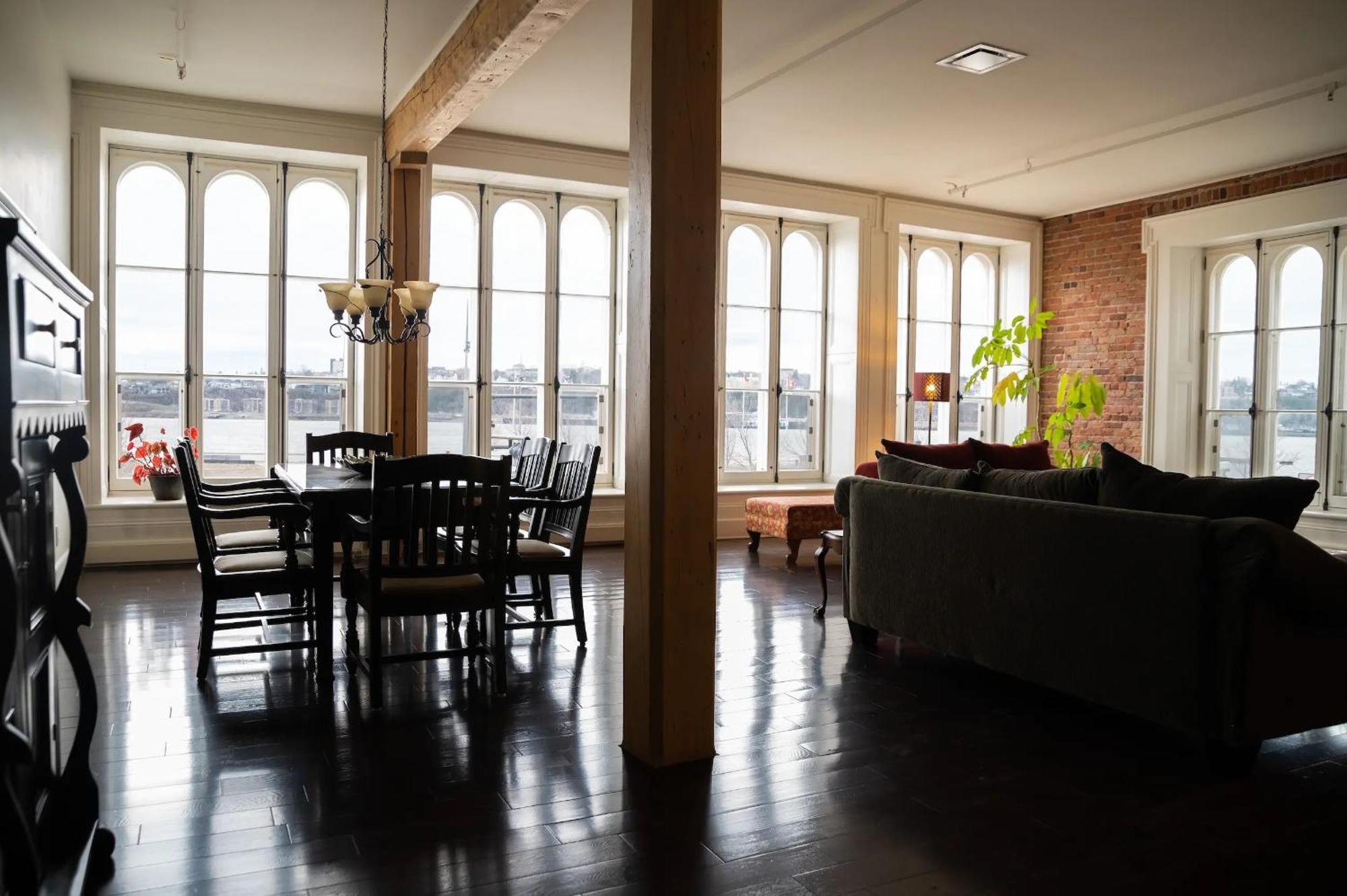 Royal Dalhousie Apartment ควิเบกซิตี้ ภายนอก รูปภาพ
